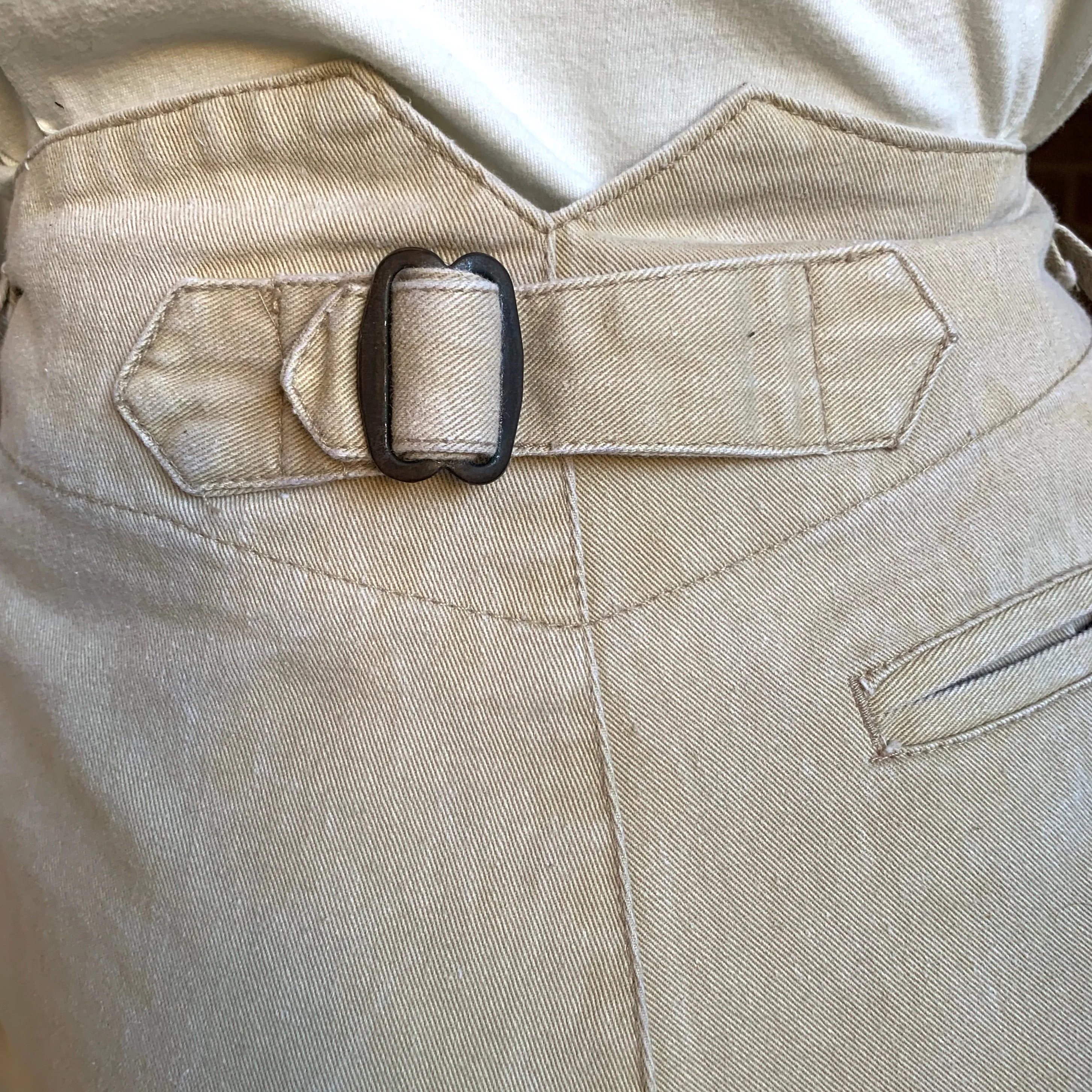 1980s Judys Kahki Buckle Back Pants