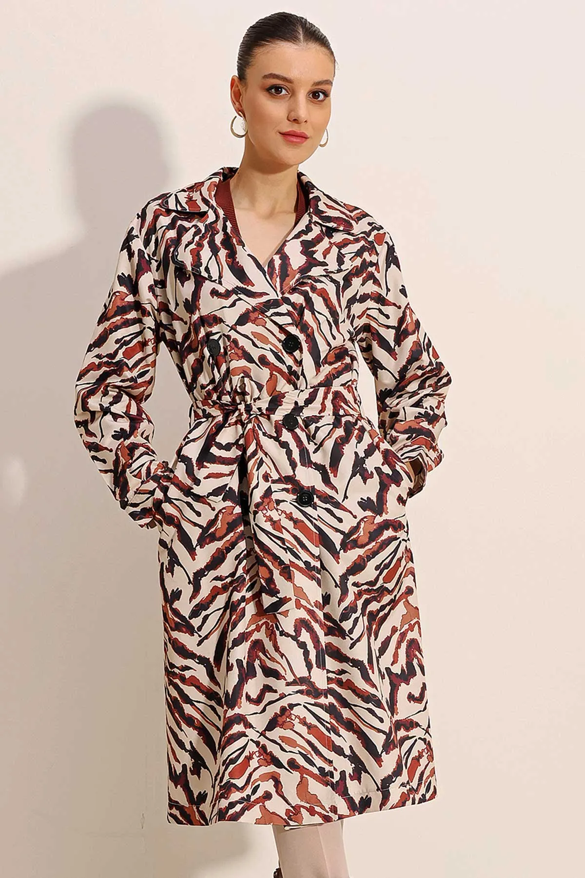 BGD Women Patterned Double Breasted Trench Coat - C. Beige - Avondale